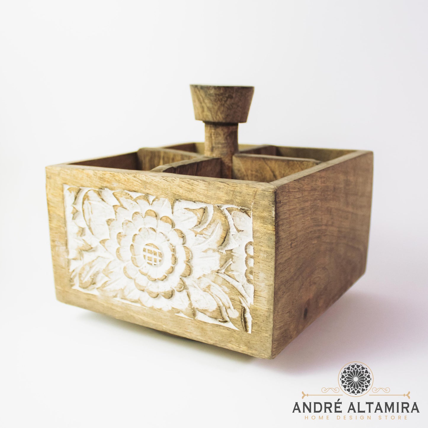 CAJA GIRATORIA DE MADERA NATURAL TALLADA PARA TÉ