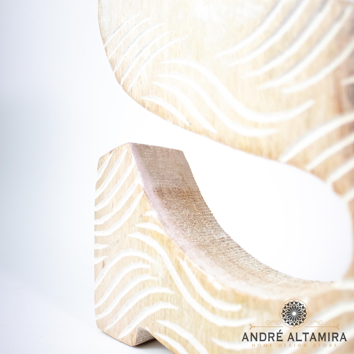 LETRA DECORATIVA DE MADERA S