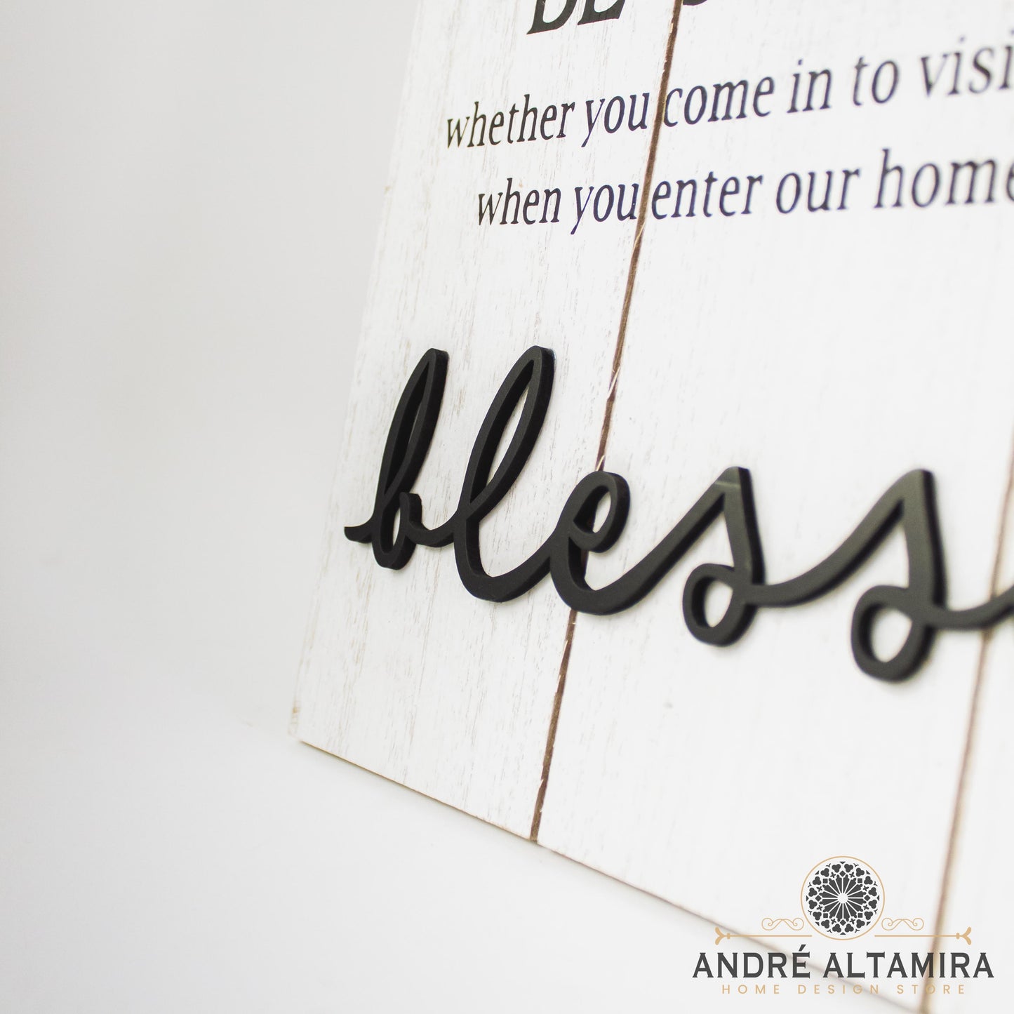 CUADRO CON APOYO BLESSED 24CM X 24CM