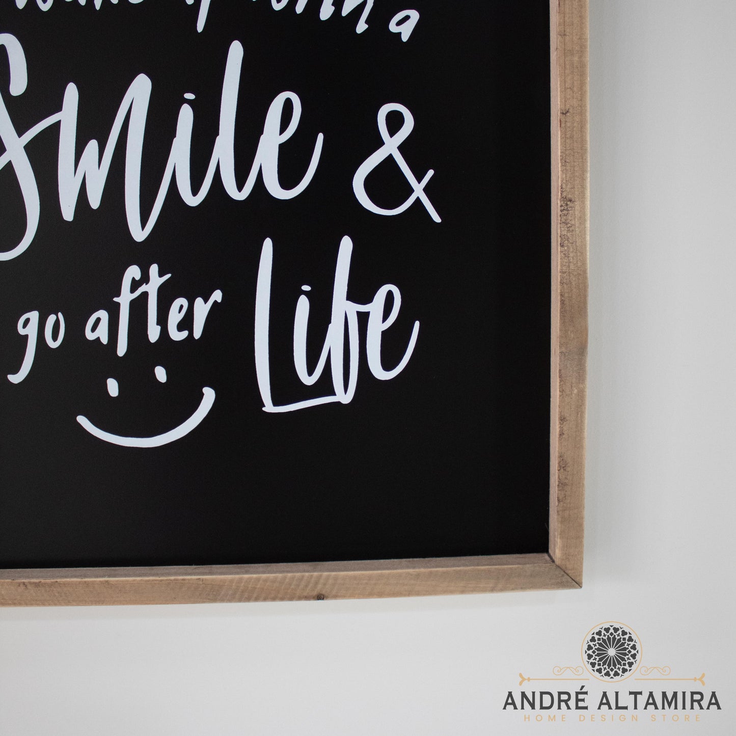 CUADRO DECORATIVO DE MADERA COLOR NEGRO SMILE