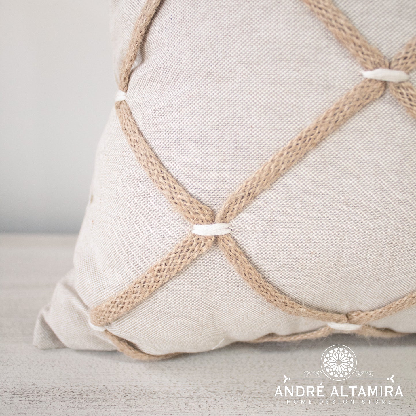 COJÍN DECORATIVO MOSAICO TEJIDO CON FIBRA