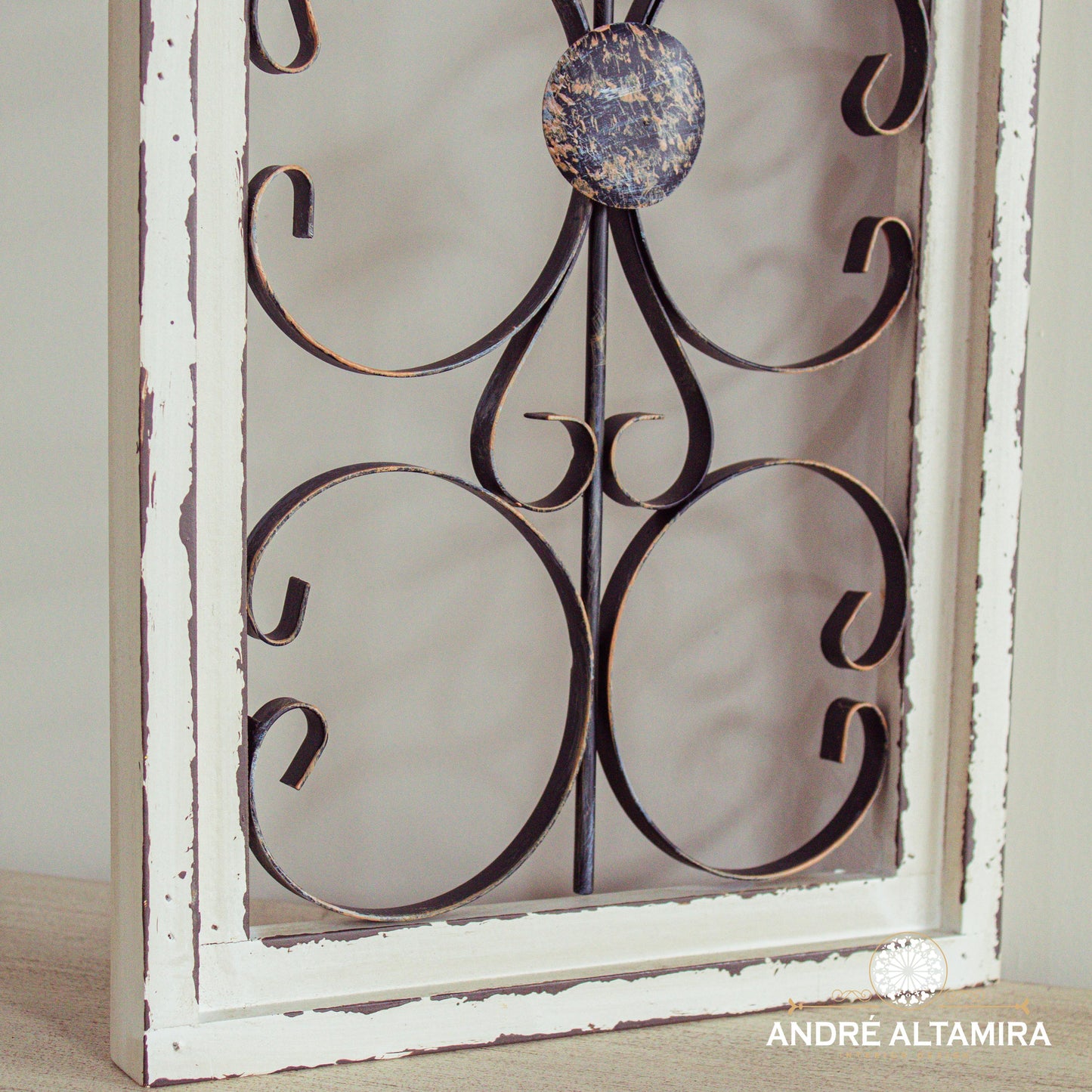 CUADRO DECORATIVO DE MADERA Y METAL