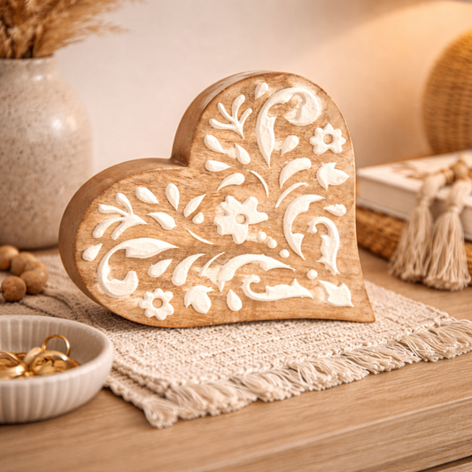 ADORNO DECORATIVO DE MADERA CORAZÓN