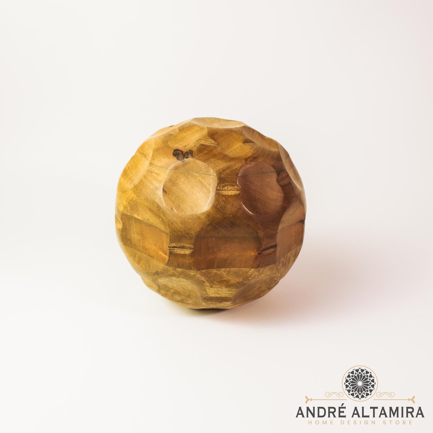 ESFERA DECORATIVA DE MADERA 14CM DE ALTO