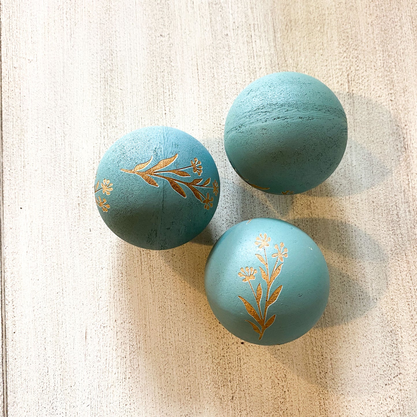 ESFERAS DECORATIVAS DE MADERA 2